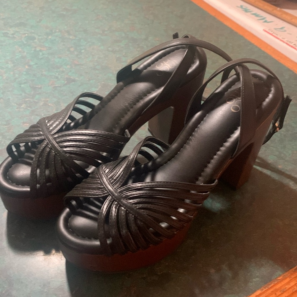 Franco Sarto Black Ankle Sandals Size 10